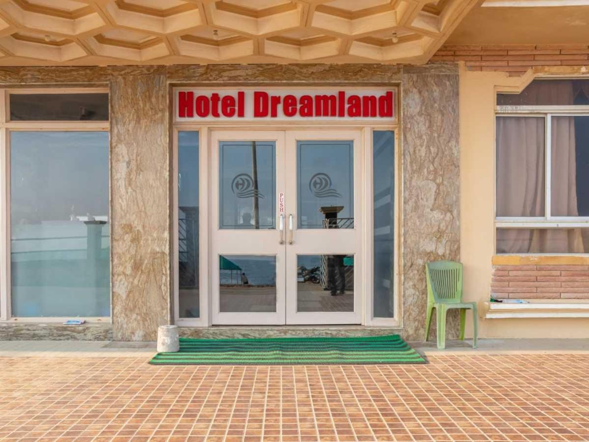 Hotel Dreamland Puri Buitenkant foto